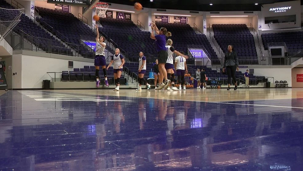 ACU Women's basketball team hits the court before heading overseas