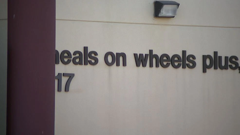 It's more than a meal: How Meals on Wheels is helping in triple-digit heat