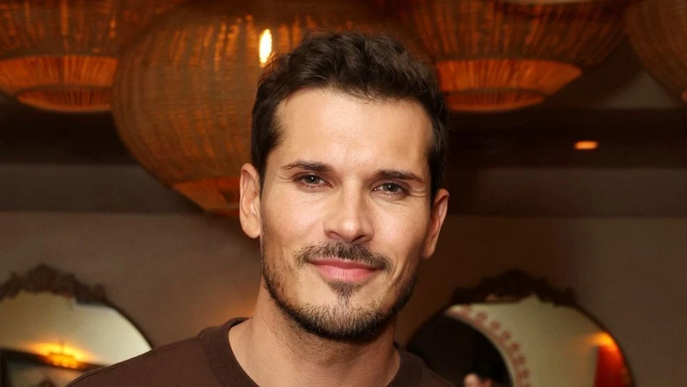 'DWTS' pro Gleb Savchenko claims ex-wife illegally moved their children to Hong Kong