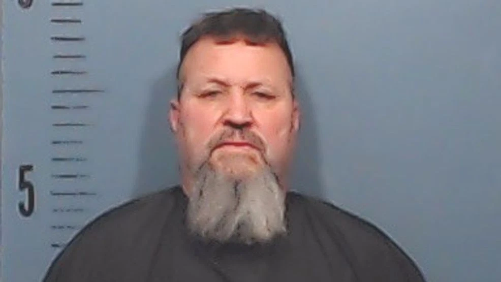 Taylor County man indicted after allegedly assaulting two children over ball in his yard
