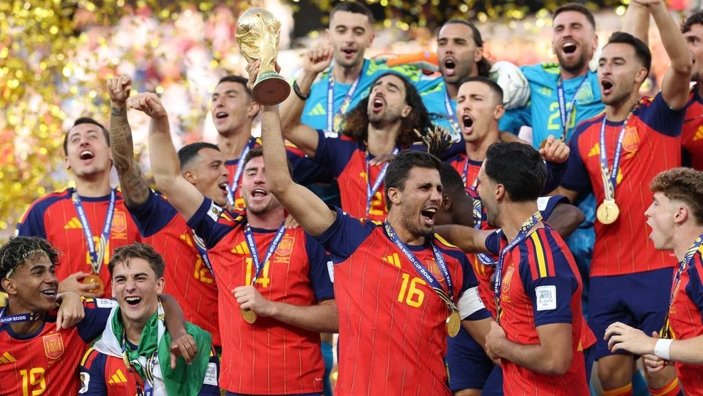 Spain becomes World Cup champions, defeating Argentina 1-0