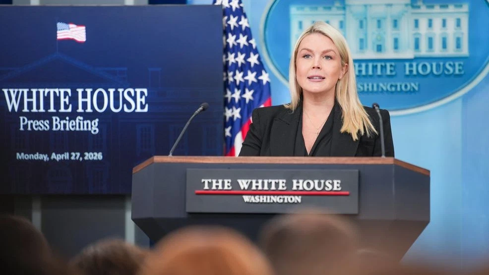 Karoline Leavitt returns to WH briefing room ahead of Trump's primetime address